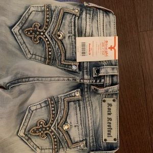 Rock Revival Straight Legged Jeans